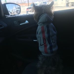 Meet your Posher, Lucretia